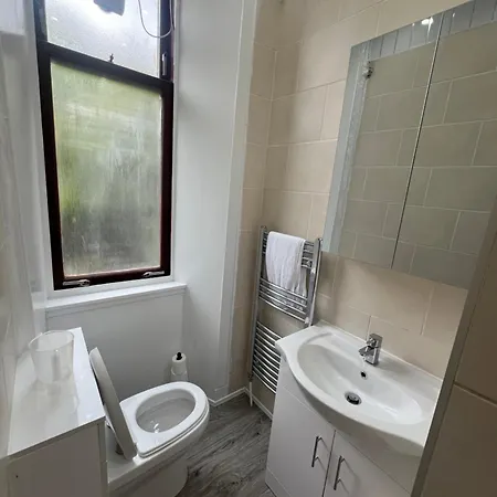 South 2 Bedroom Glasgow