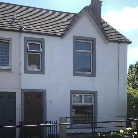 Holiday home House In Drymen Village With Free Local Health Club Access *