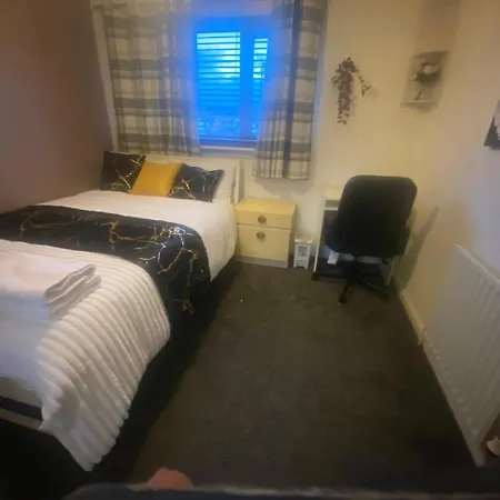 Bed and Breakfast G4 House Γλασκώβη