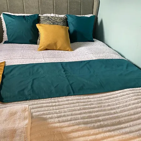 G4 House Bed and Breakfast Γλασκώβη