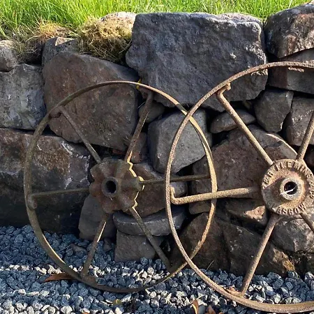 Luxusní stan The Fells - Campsie Luxury Pods With Hot Tub Glasgow