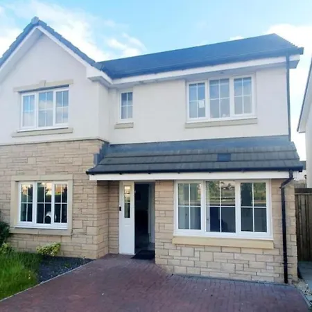 别墅 Entire 4 Bed Perfect Family In