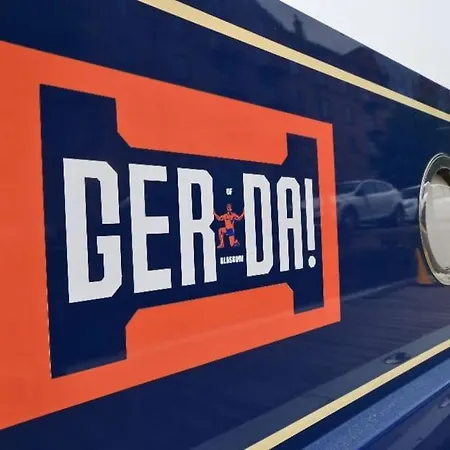 Botel Gerda - Where City Buzz Meets Canal Calm *