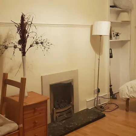 Flat In Close To Local Amenities Appartement *