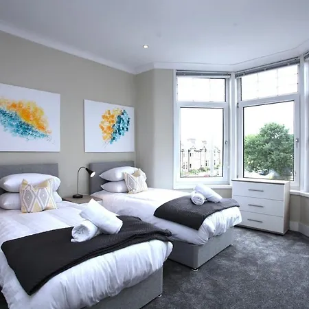 Apartament Three Bedroom Upper Flat In Jordanhill