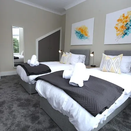 Three Bedroom Upper Flat In Jordanhill Apartament Glasgow