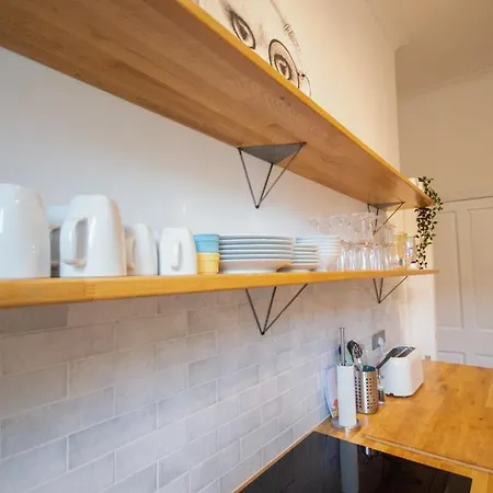 Hébergement de vacances Stunning 3 Bed Flat In The Heart Of The West End *