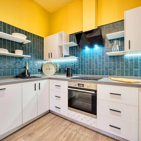 Grand Station 2 Bed A1 * Glasgow