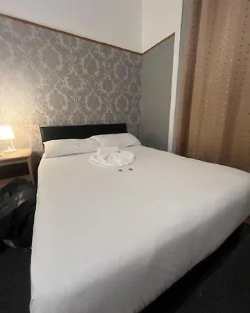 Piccolo Глазго