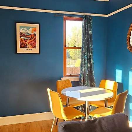 Beautiful Self Contained With Garden *