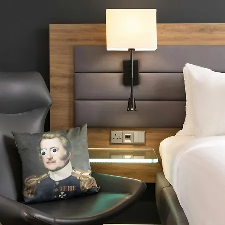 Moxy Merchant 4* Glasgow