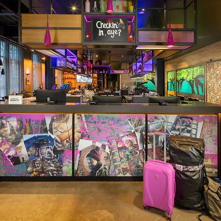 Moxy Merchant 4* Glasgow