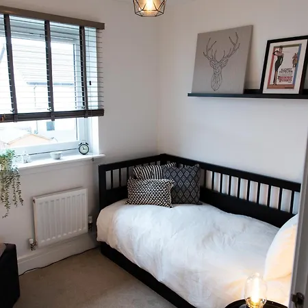 3br-sleeps6-parking-garden-citycentre * Glasgow