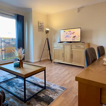 Sleek & Modern 2br - Easy Access To Centre * 글라스고