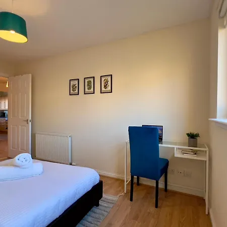 Sleek & Modern 2br - Easy Access To Centre * 글라스고