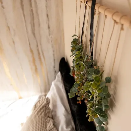 بيت للعطل Spacious 3 Bed In With Free Parking *