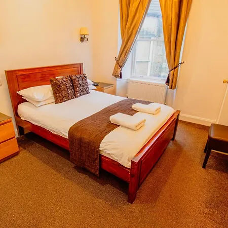 Hotel Sandyford 3*