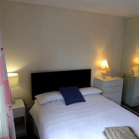 Semesterbostad Spacious 3 Bed House Near Sec Glasgow