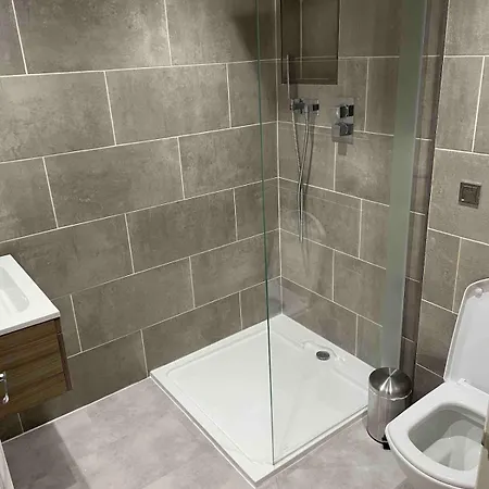 Lejlighed Modern West End -