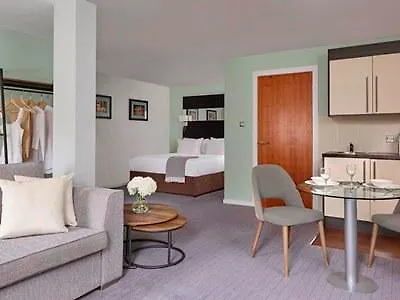 Apartahotel Fraser