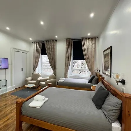 Apartment Centre *