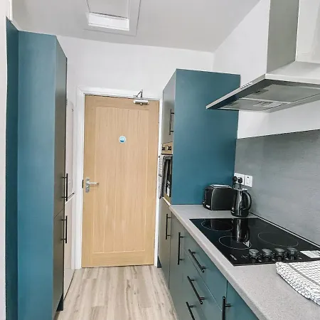 Itohan 3-bed Flat Appartement Glasgow