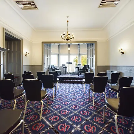 Glynhill & Near Airport 4* Glasgow