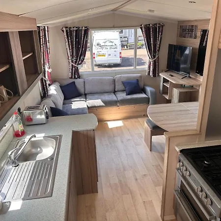 3-bedroom Swift Caravan - Located In Uddingston, At Maryville Caravan Site