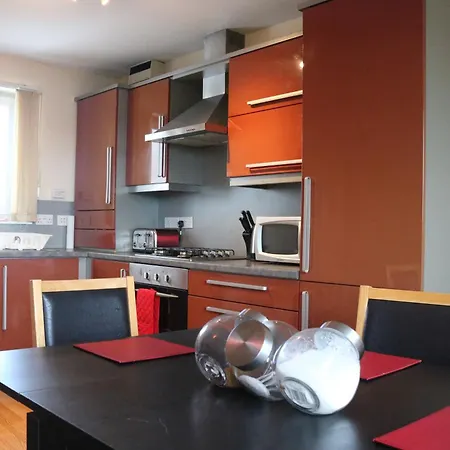 Modern One Bed Lägenhet *