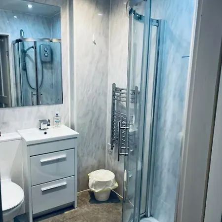 Homely In Hampden Apartament