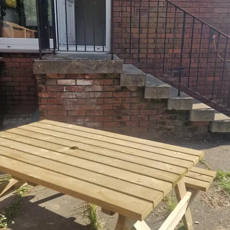 بيت للعطل My House Robroyston