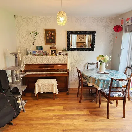 23 Lochburn Gardens - Carz * 格拉斯哥