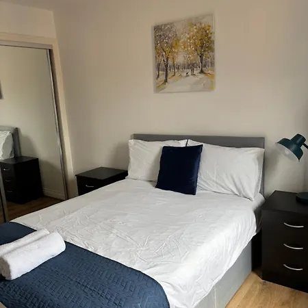 The Ovo Hydro Penthouse With Free Parking *