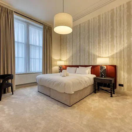 Апартаменты Luxury Refurbished Retreat *