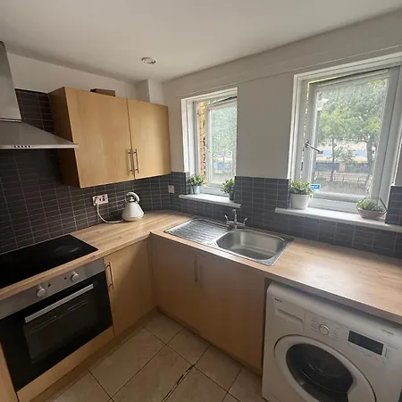 Centre 2 Bed * Глазго