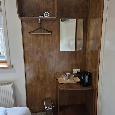 House 3* Глазго