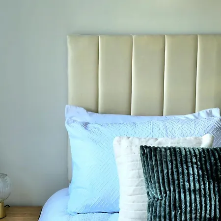 Spacious Haven With Free Parking 格拉斯哥