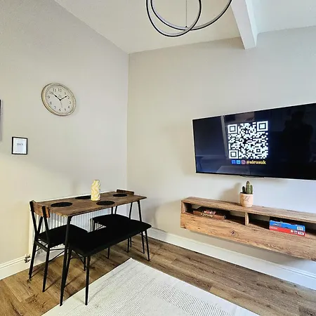 Warm & Cosy In Casa de Férias Glasgow