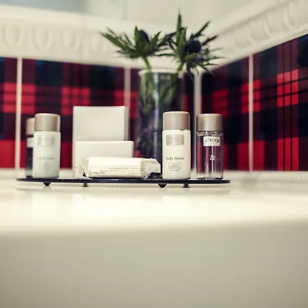 カールトン ジョージ