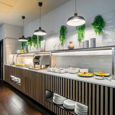 Novotel Centre 4* גלאזגו