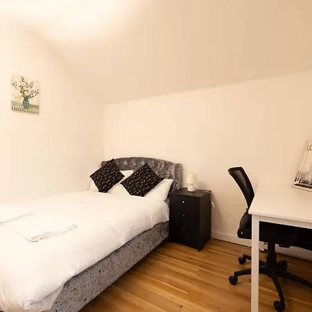 Nyaraló Knightswood