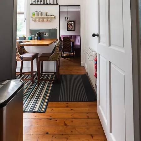 Apartament Traditional Close To Centre & Hampden