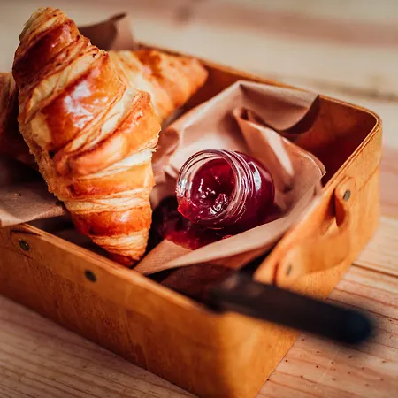 Hotel Radisson Red Hotel,