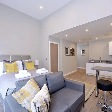 Nelson Mandela Place * Glasgow