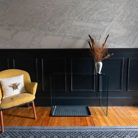 Traditional Close To Centre & Hampden Apartament