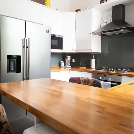 Apartament Traditional Close To Centre & Hampden Glasgow