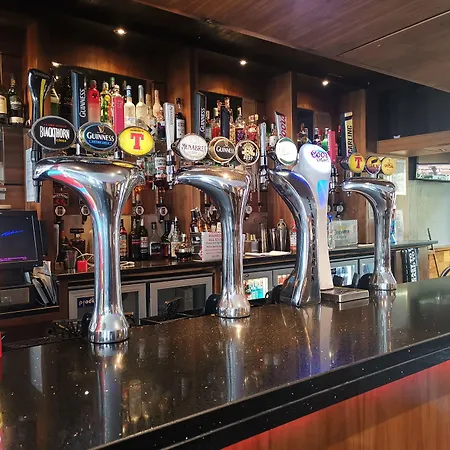 The Fullarton Park Hotel 2*