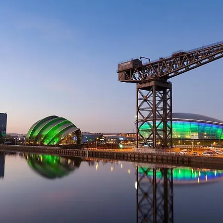 Apartment Modern 2 Bedroom Platinum Pad Glasgow