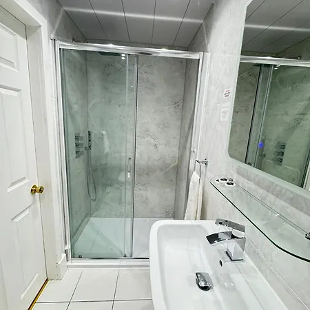 Sandyford 3* Glasgow