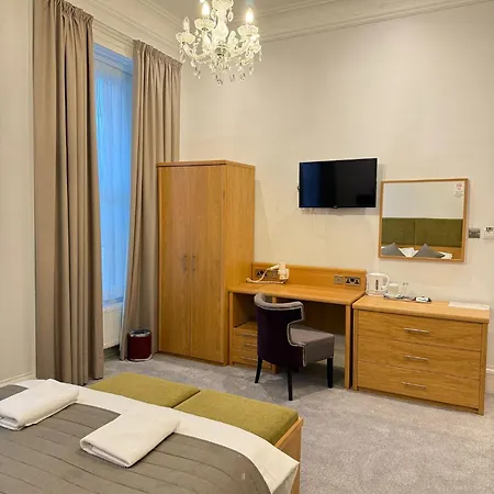 Hotell Sandyford 3*